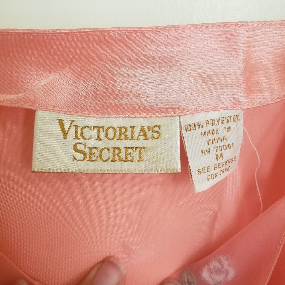 Vintage Victoria's Secret Embroidered Camisole Top - Picture 4 of 5